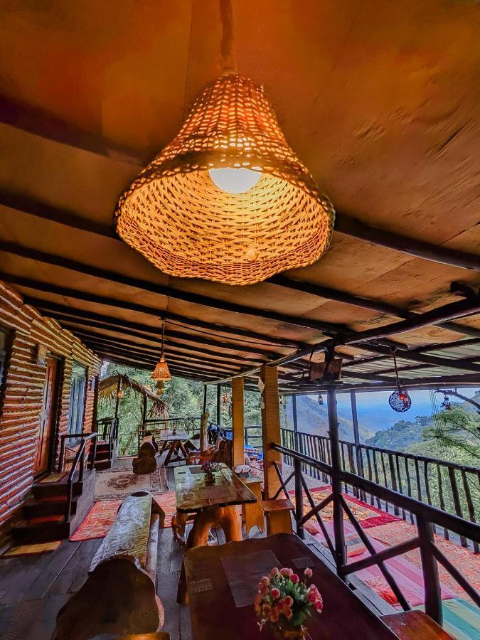 Hilltop Wood Lodge 엘라 외부 사진